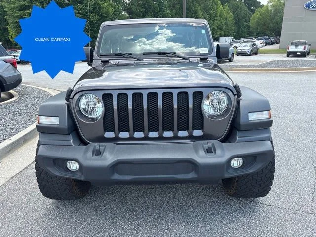 Used 2020 Gray Jeep Sport image 3