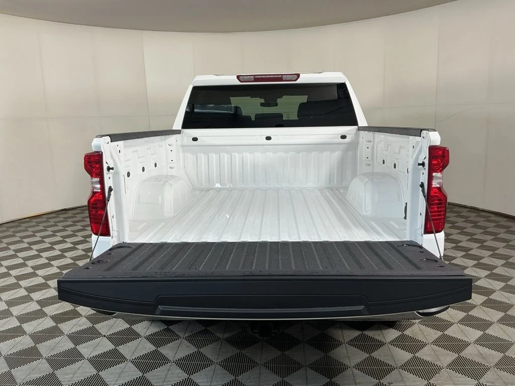 New 2026 White Chevrolet LT image 8