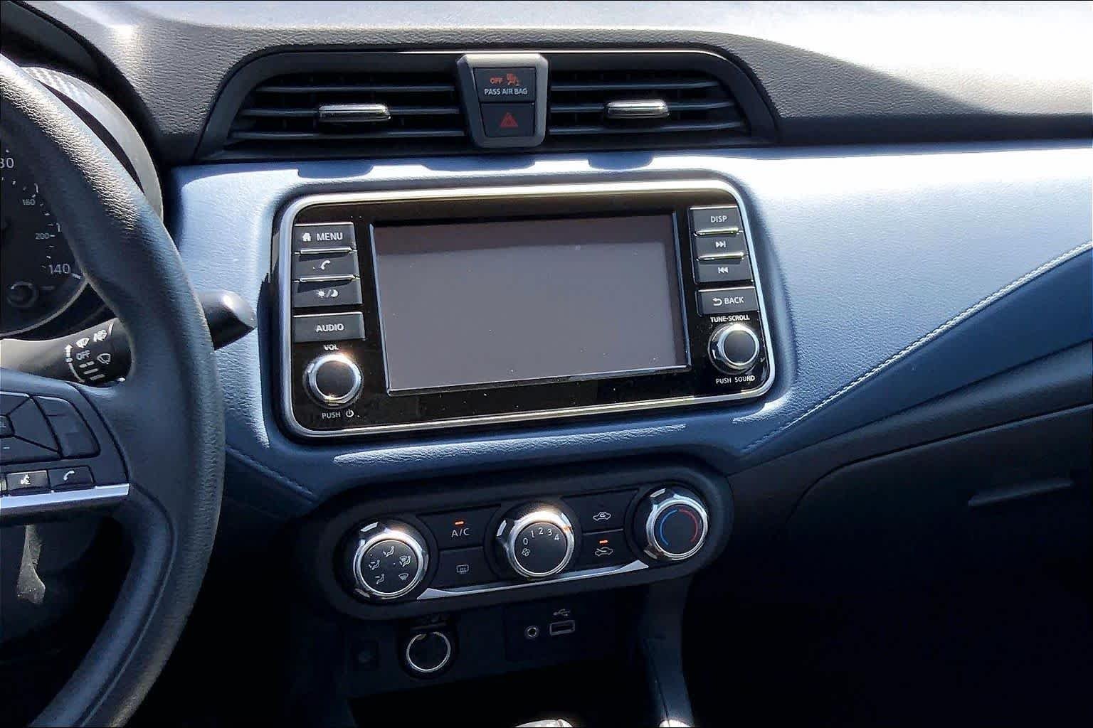 Used 2025 Super Black Nissan SV image 7