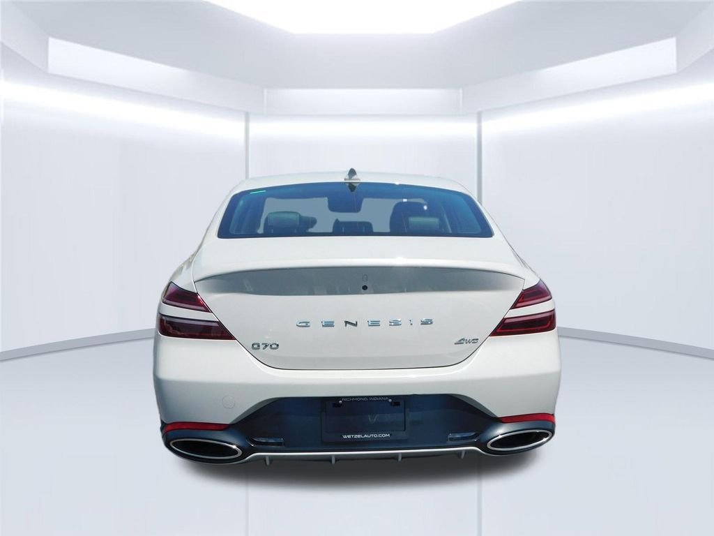 Used 2025 Gray Genesis 2.5T image 4