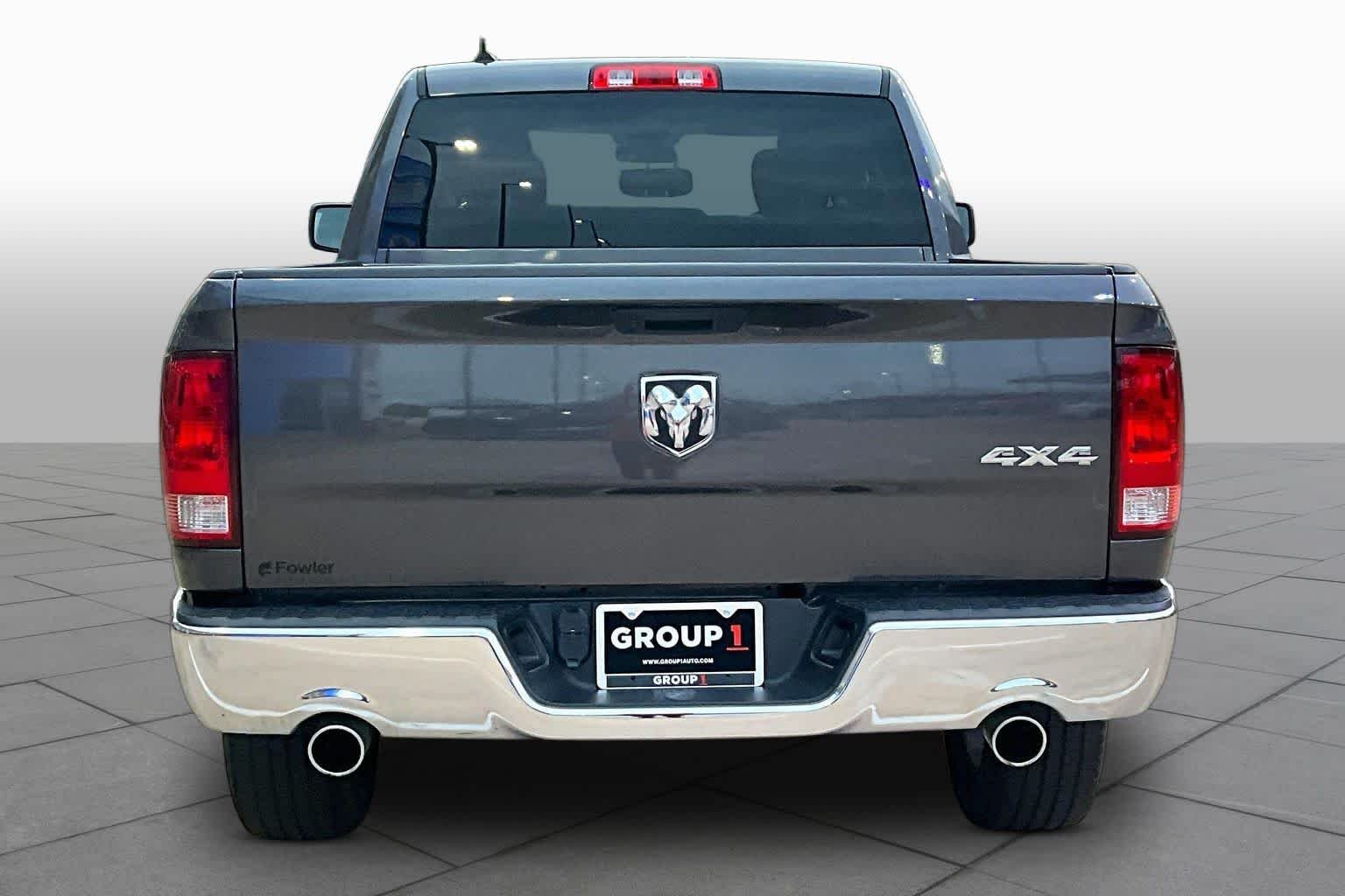 Used 2024 Granite Crystal Metallic Clearcoat Ram Tradesman image 5