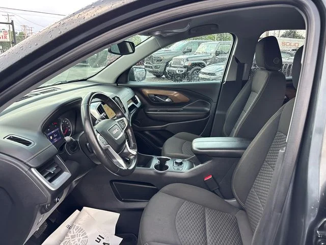Used 2020 Gray GMC SLE image 6