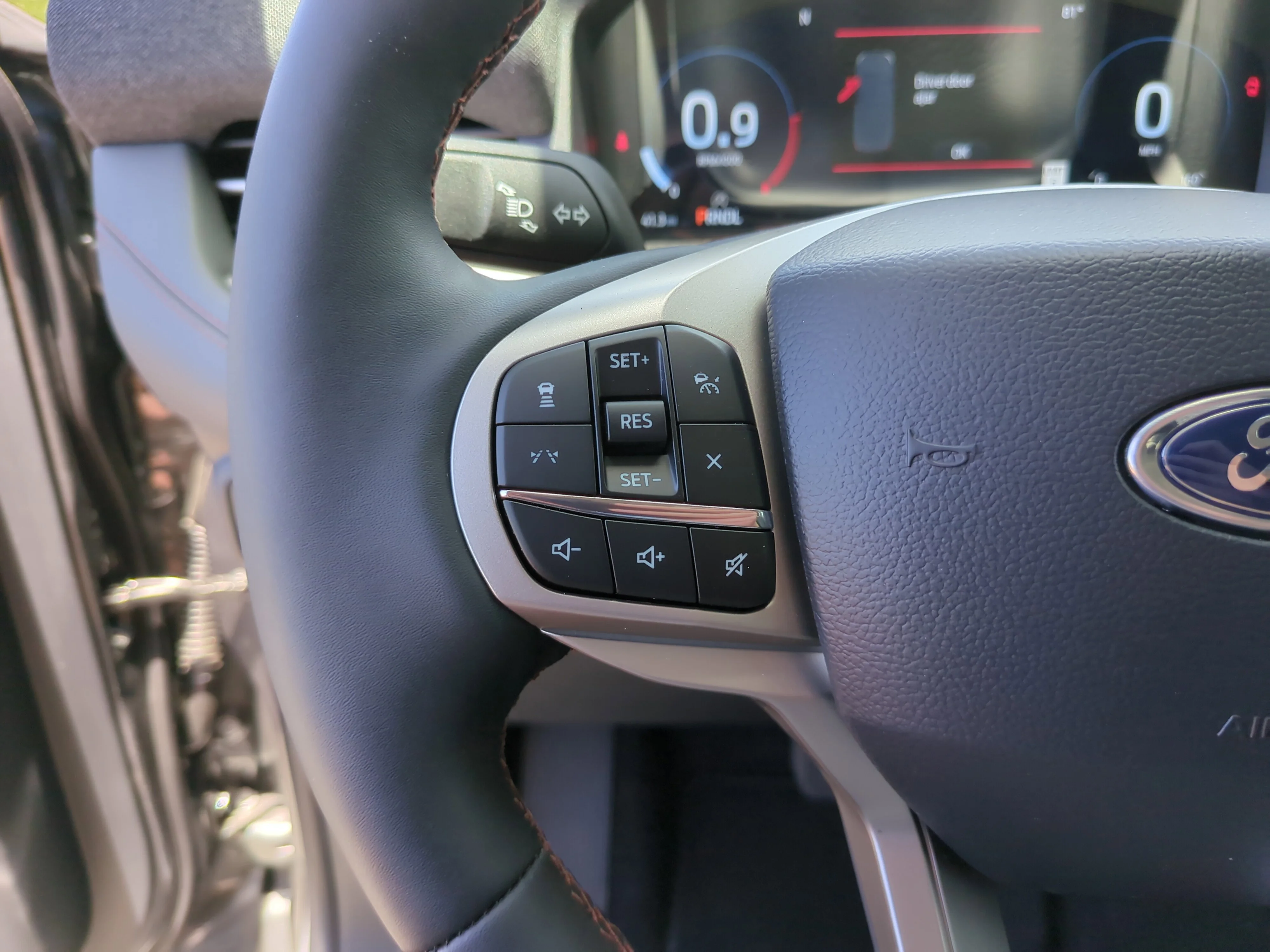 New 2026 Carbonized Gray Metallic Ford Active image 26