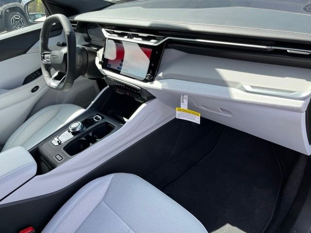 New 2026 Bright White Clearcoat Jeep Laredo image 27