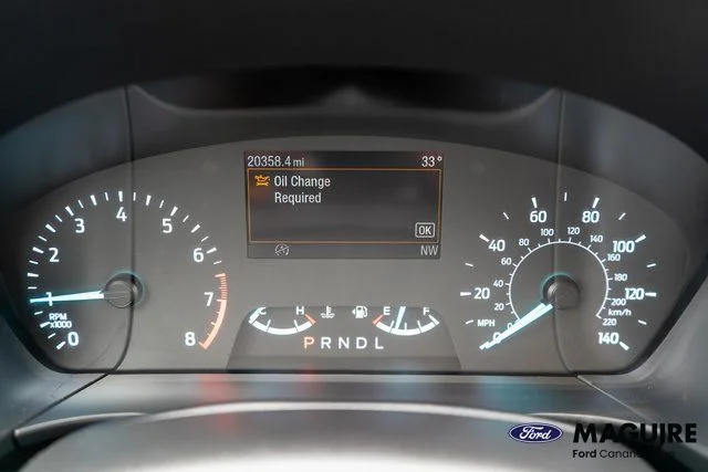 Used 2022 Blue Ford SE image 19