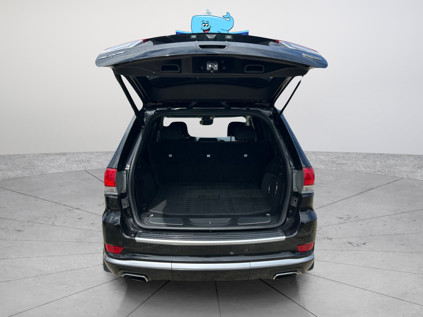 Used 2019 Black Jeep Summit image 36