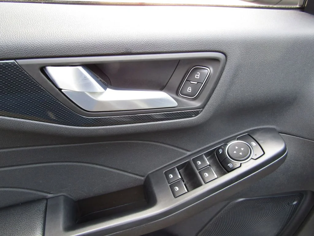 Used 2024  Ford ST-Line image 22