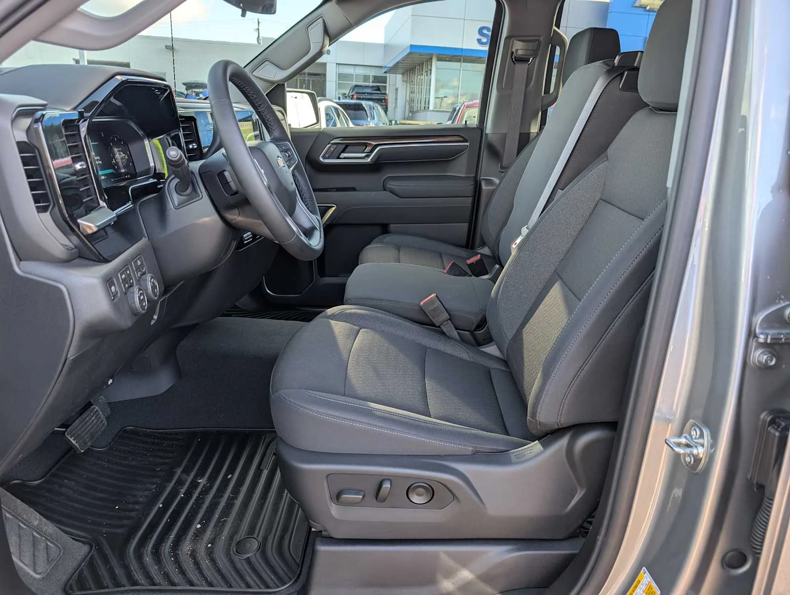 2026 Chevrolet Silverado 1500 LT - Photo 12