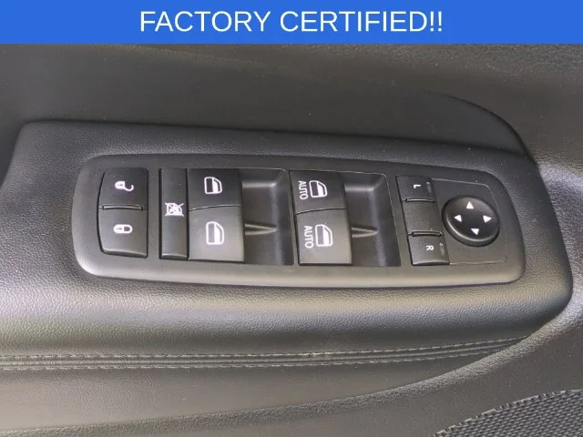 Used 2019 Gray Jeep Limited image 14