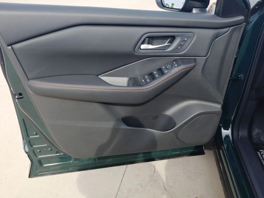 New 2026 Obsidian Green Pearl Nissan Rock Creek® image 15