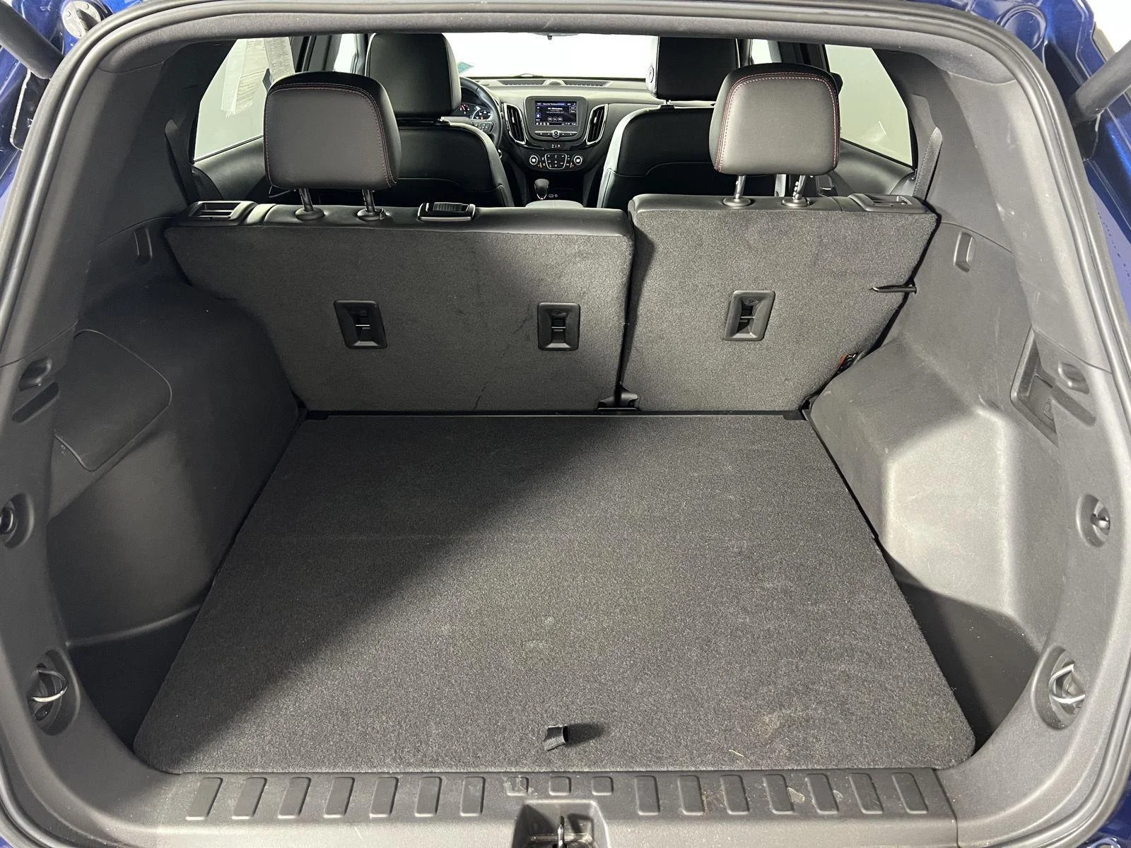 Used 2022 Blue Chevrolet RS image 19