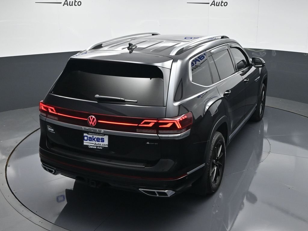 Used 2024 Deep Black Volkswagen 2.0T SEL Premium R-Line image 56
