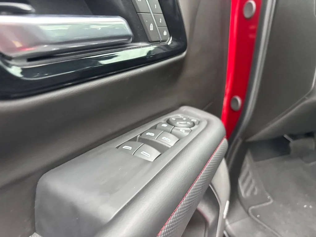 Used 2025 Red Chevrolet RST image 22