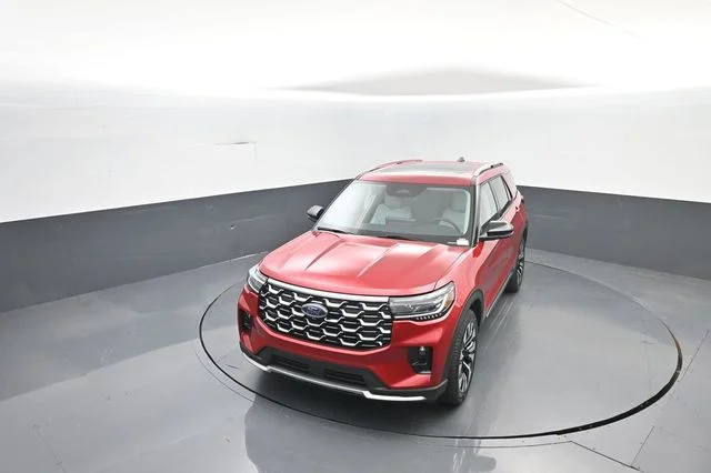 New 2026 Rapid Red Metallic Tinted Clearcoat Ford Platinum™ image 30