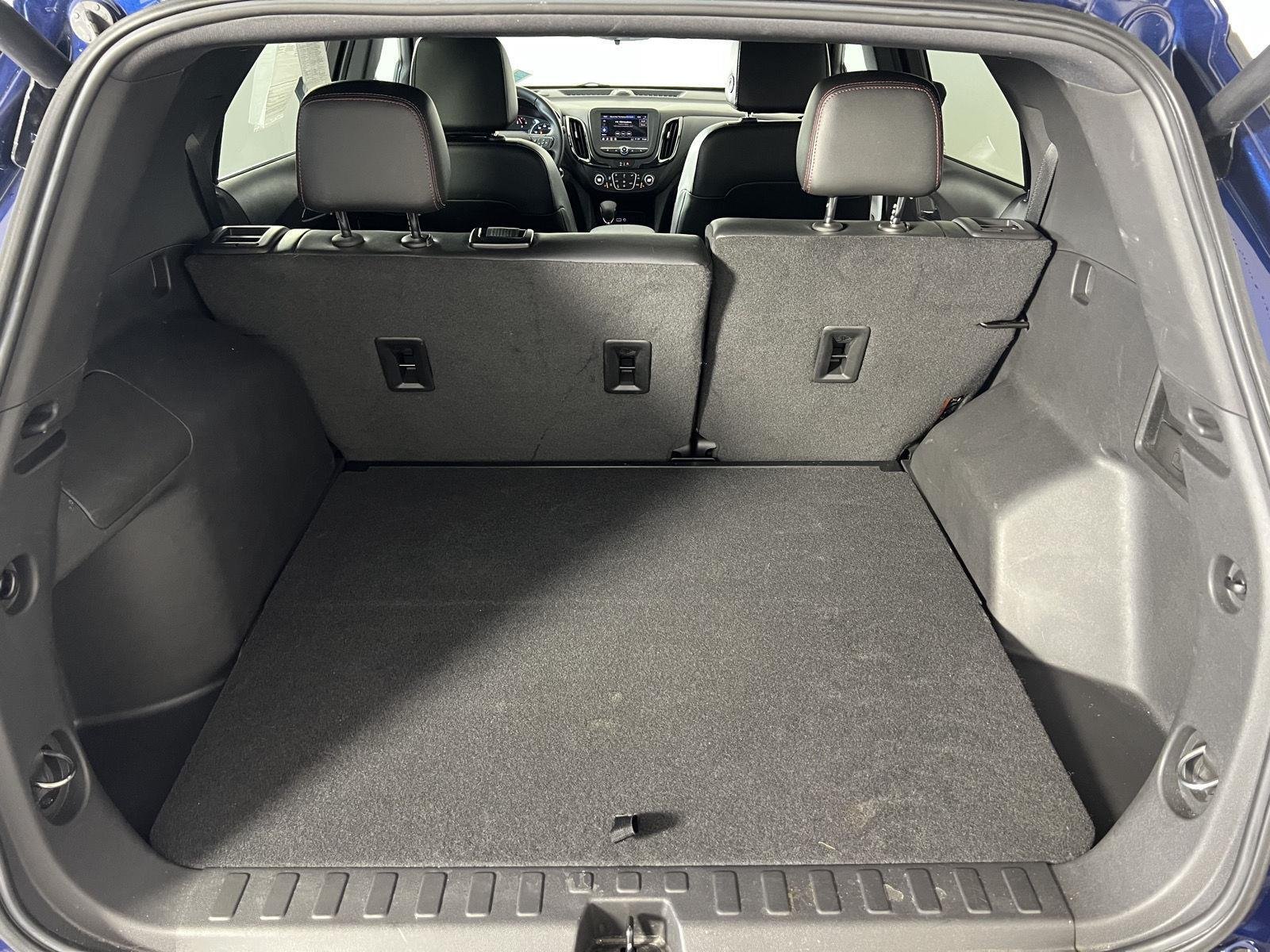 Used 2022 Blue Chevrolet RS image 19