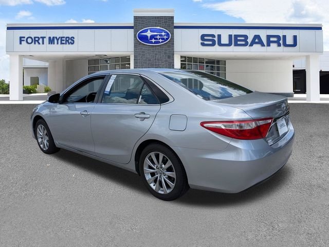 Used 2015 Silver Toyota XLE image 6