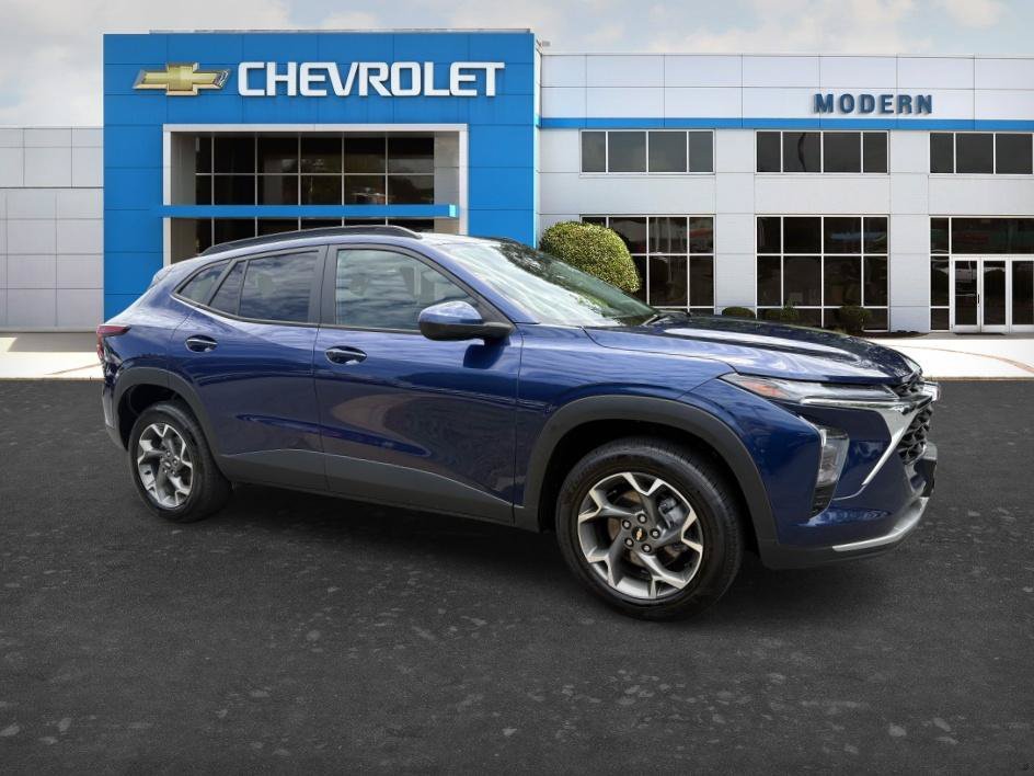 Used 2024 Blue Glow Metallic Chevrolet LT image 6