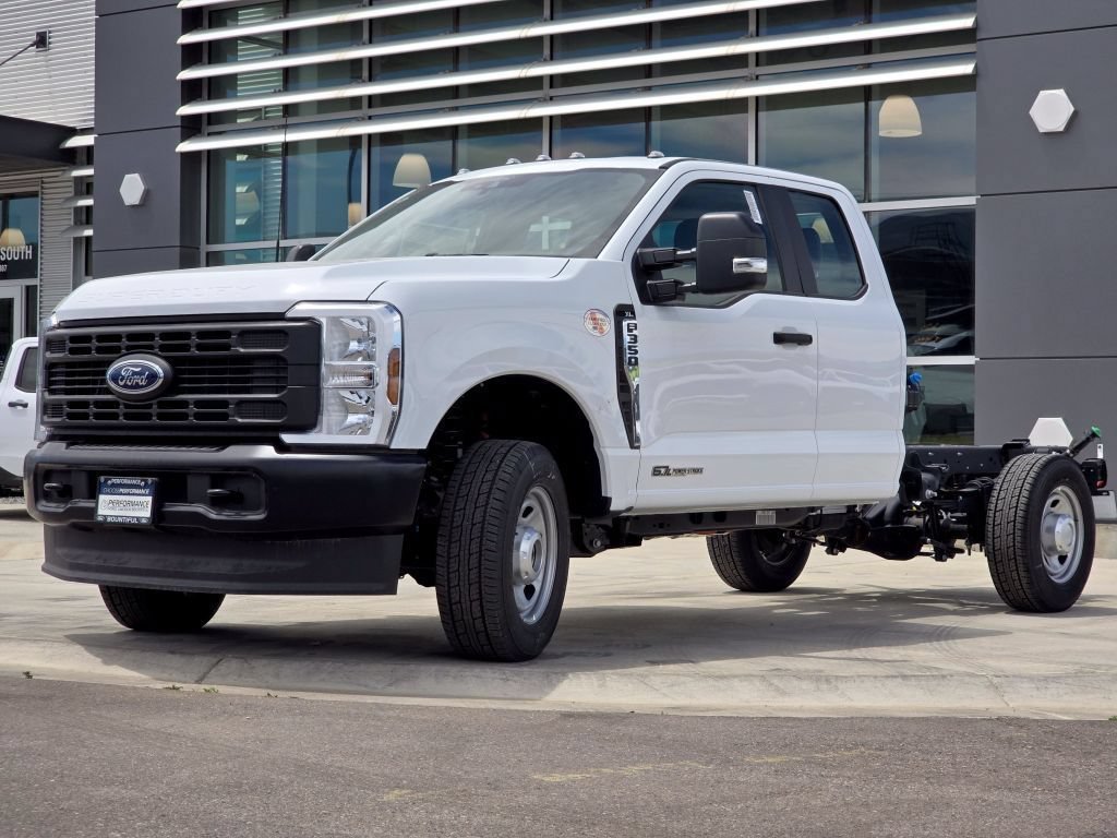 New 2026 Oxford White Ford XL image 20