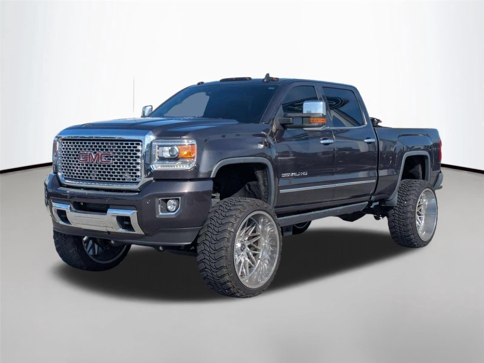 Used 2016 Iridium Metallic GMC Denali image 1