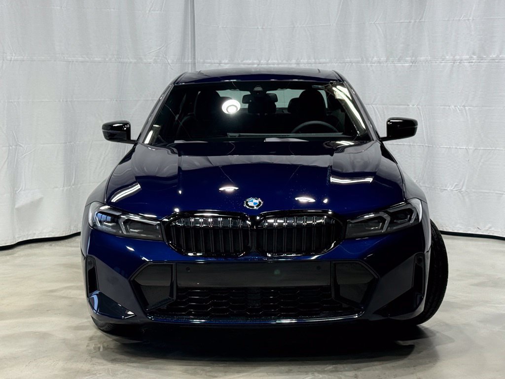 New 2026 Tanzanite Blue II Metallic BMW 330i xDrive image 2