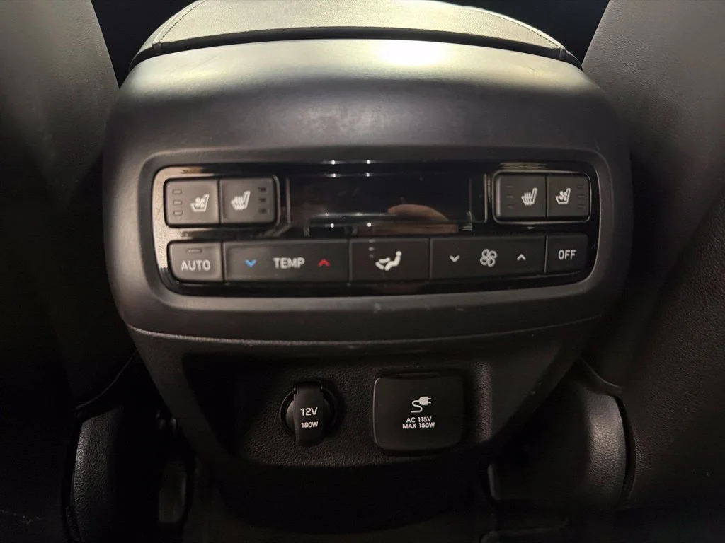 Used 2020 Rainforest Hyundai Limited image 16
