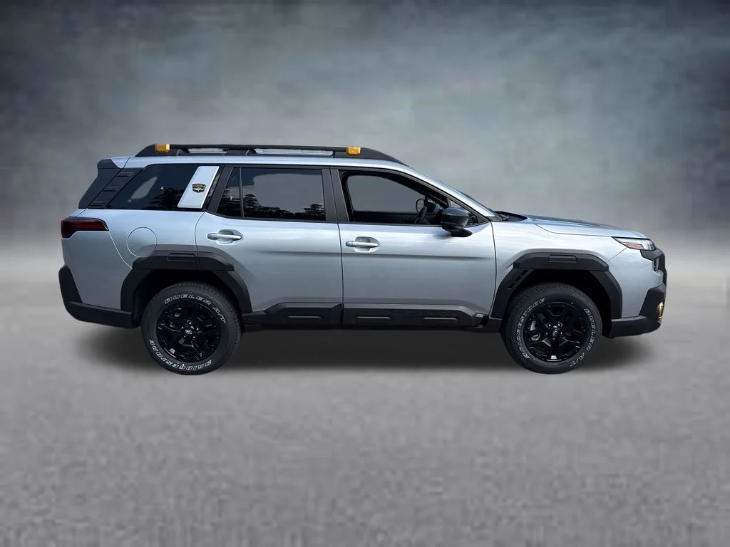 New 2026 ICE SILVER METALLIC Subaru Wilderness image 4