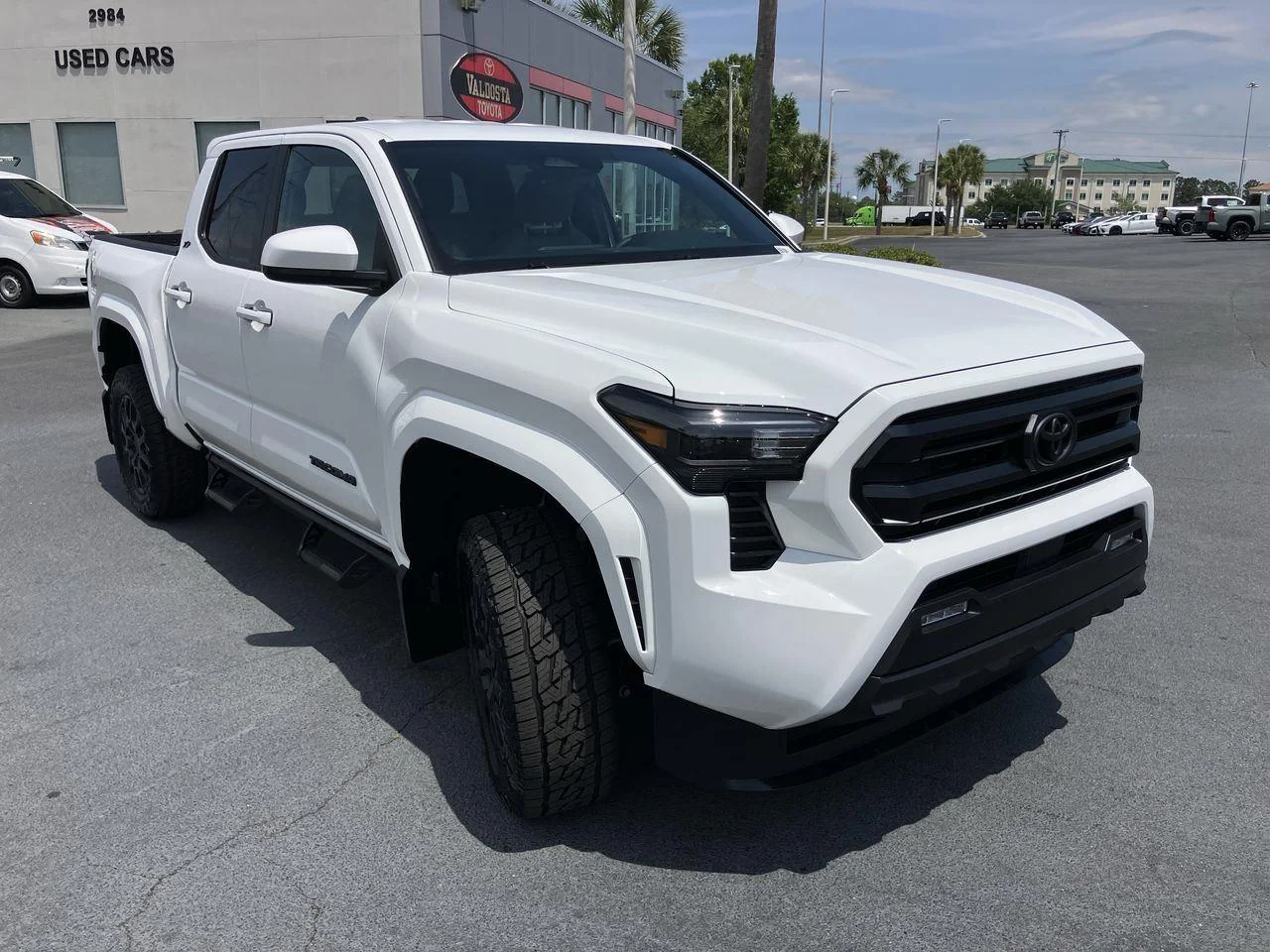 Certified Used 2026 White (Ice Cap) Toyota SR5 Double Cab image 7