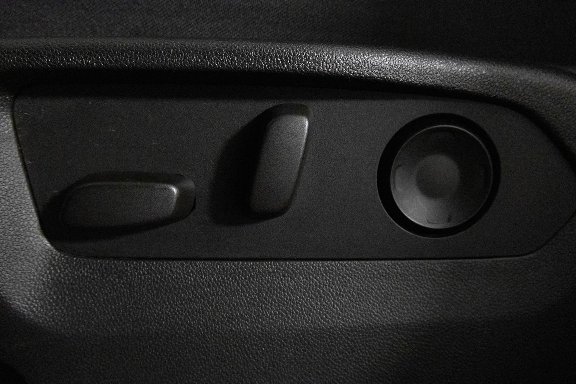 2025 BUICK ENVISION - Image 19