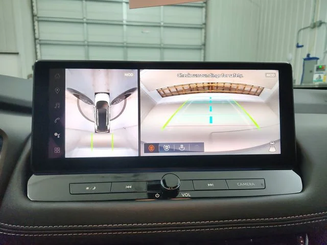 New 2026 Gray Nissan Platinum image 30