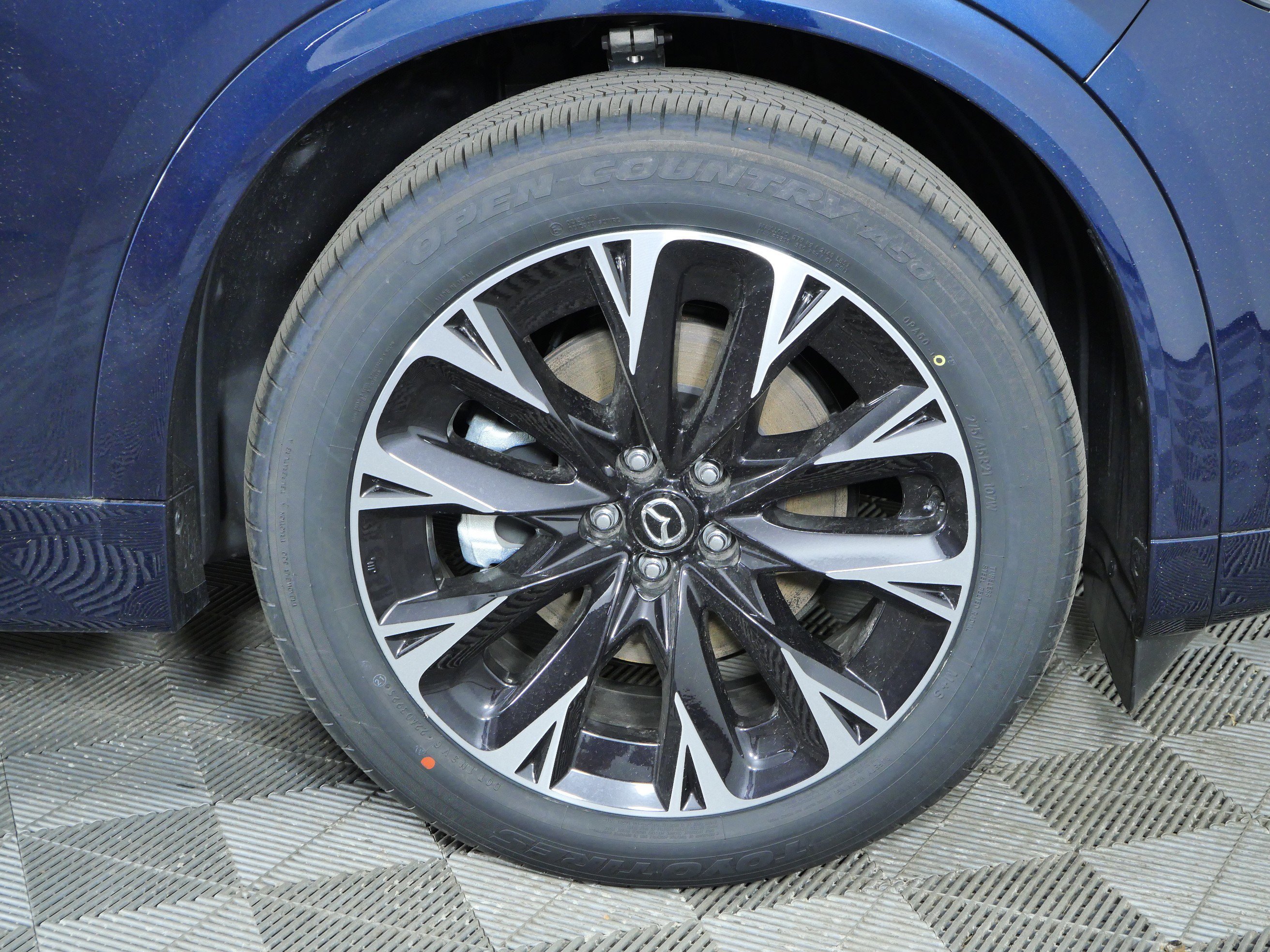 2026 Mazda CX-90 Premium Plus Package - Photo 9