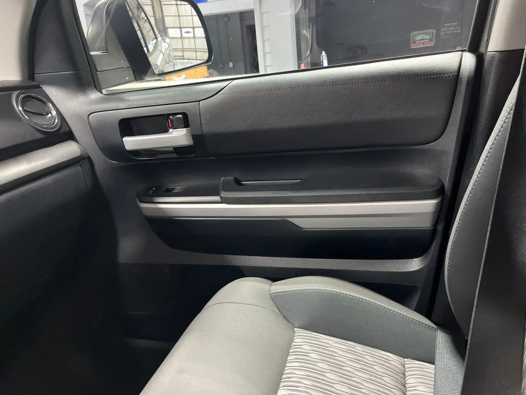Used 2019 Gray Toyota SR5 image 15