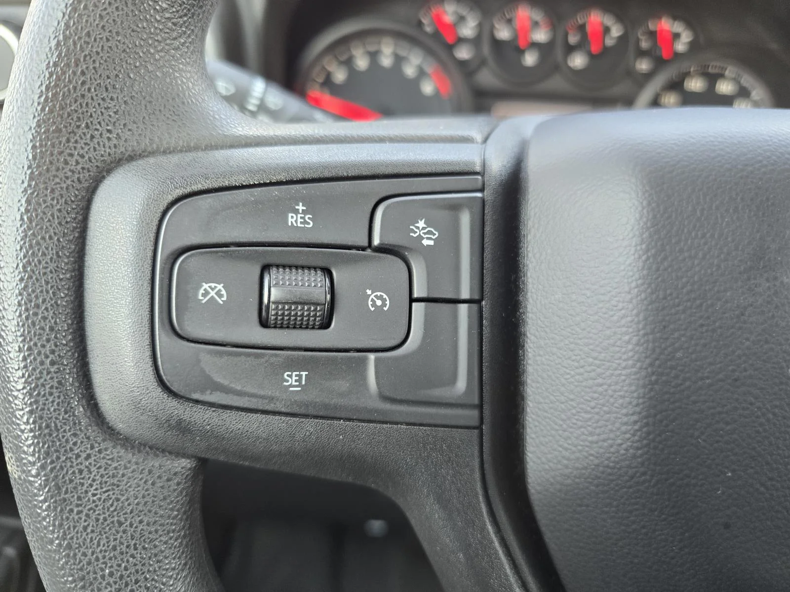 Used 2023 DARK ASH METALLIC Chevrolet Custom image 13