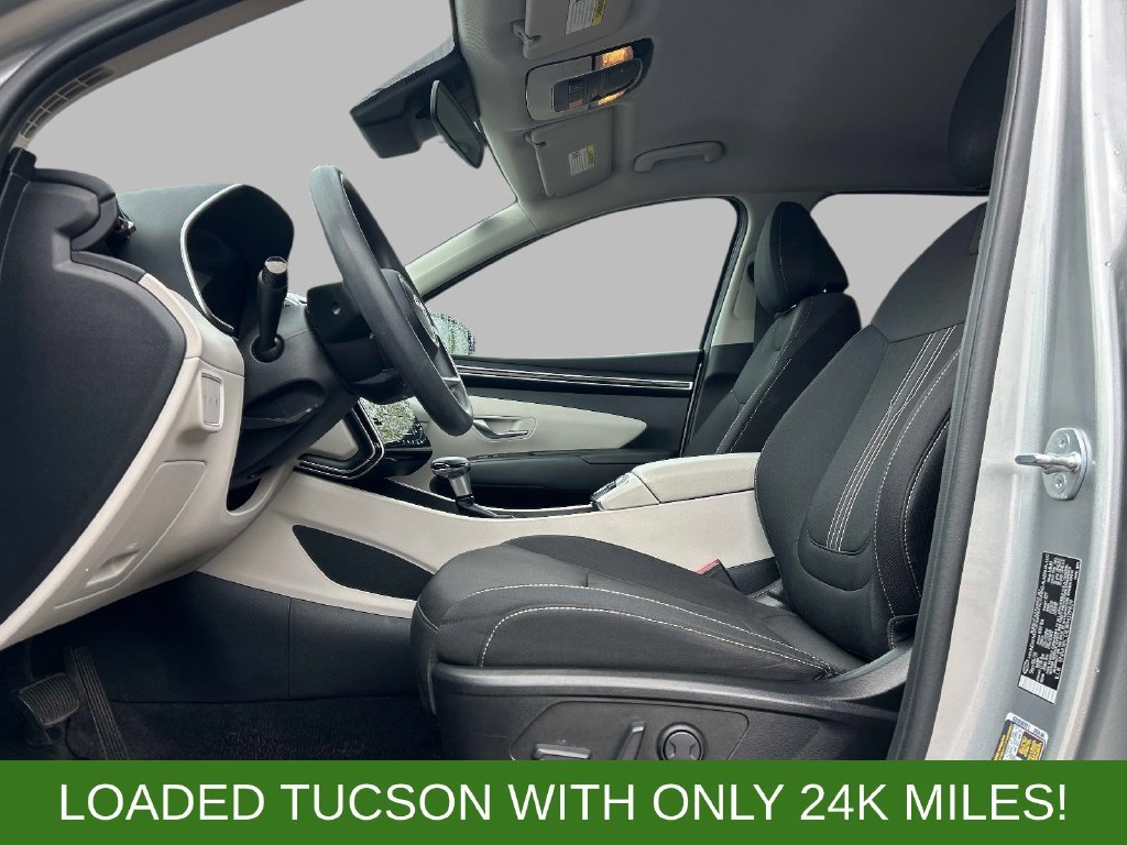 Used 2024 Silver Hyundai SEL image 16