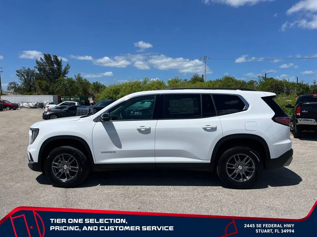 New 2026 Summit White GMC Elevation image 4