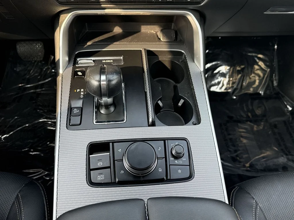 Used 2024 Gray Mazda Preferred image 20