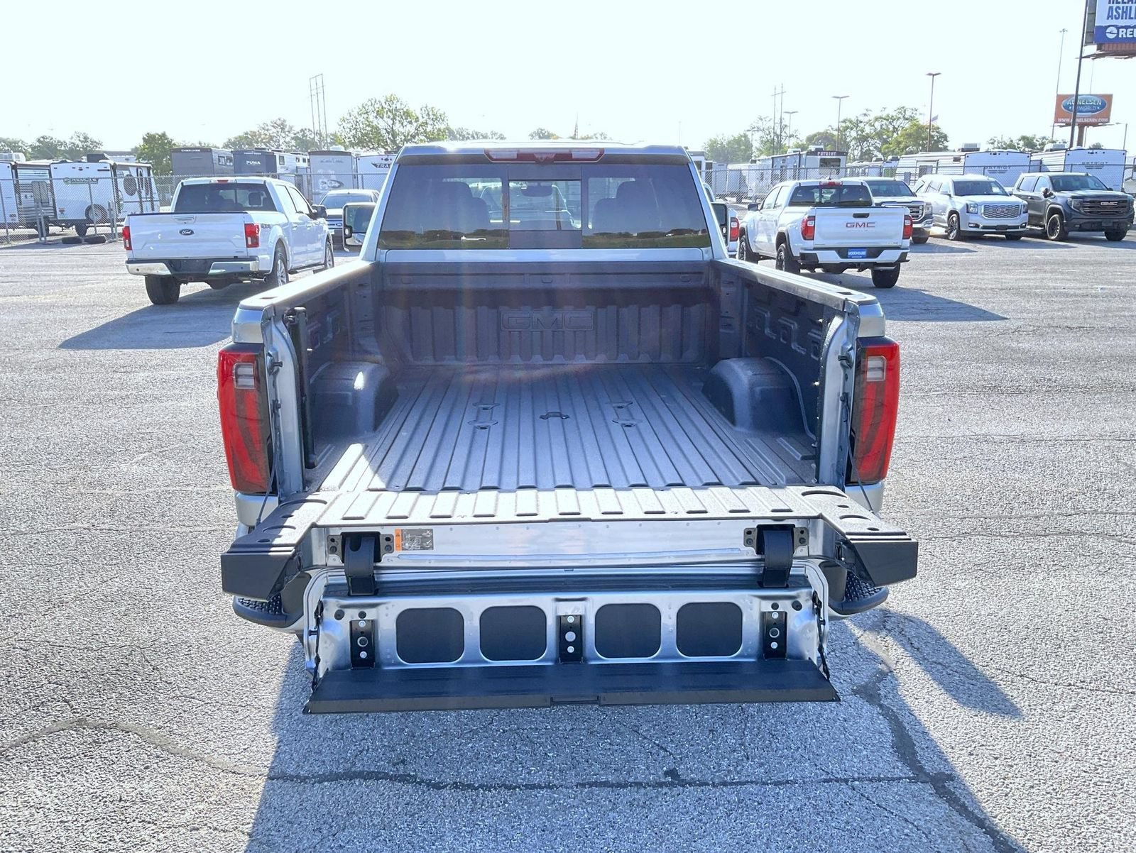2026 GMC Sierra 2500HD Denali - Photo 22
