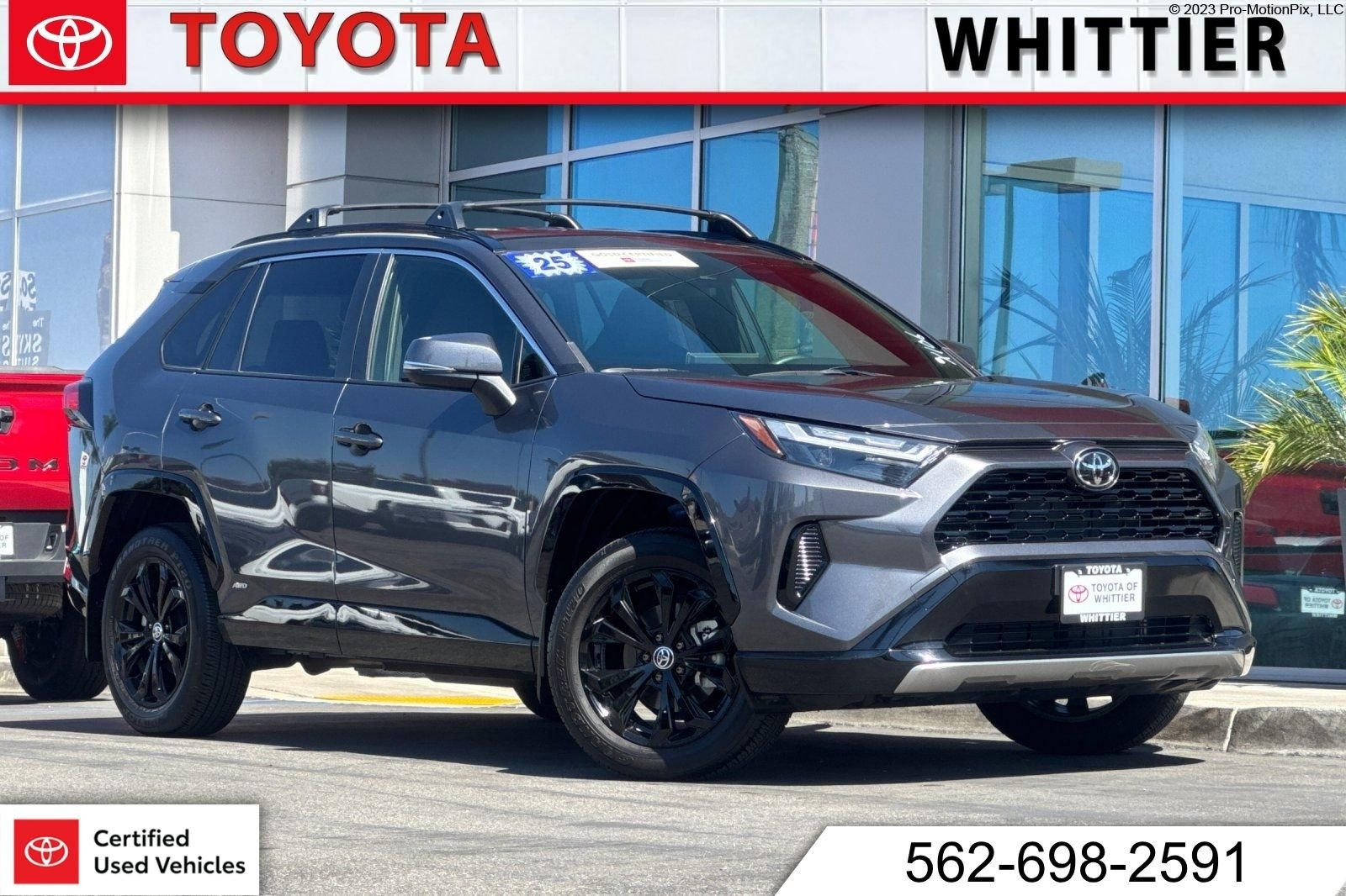 Certified Used 2025 Gray Toyota SE image 1