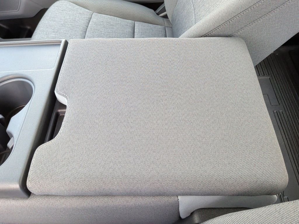 New 2026 Oxford White Ford F-350® XL image 28