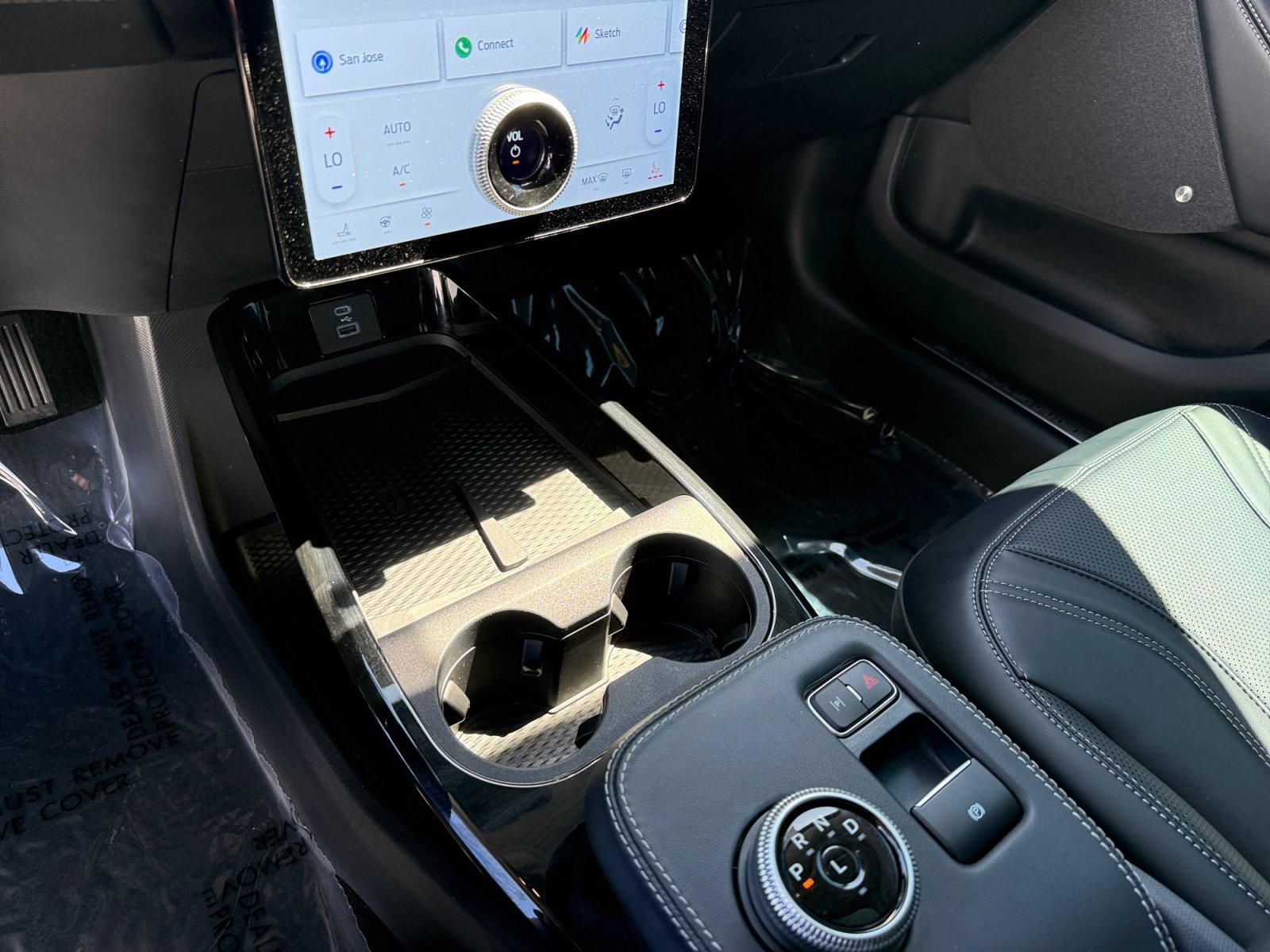 Used 2023 Vapor Blue Ford Premium image 13