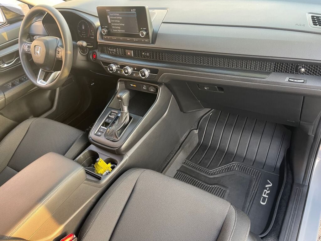 Used 2025 Urban Gray Pearl Honda LX image 30