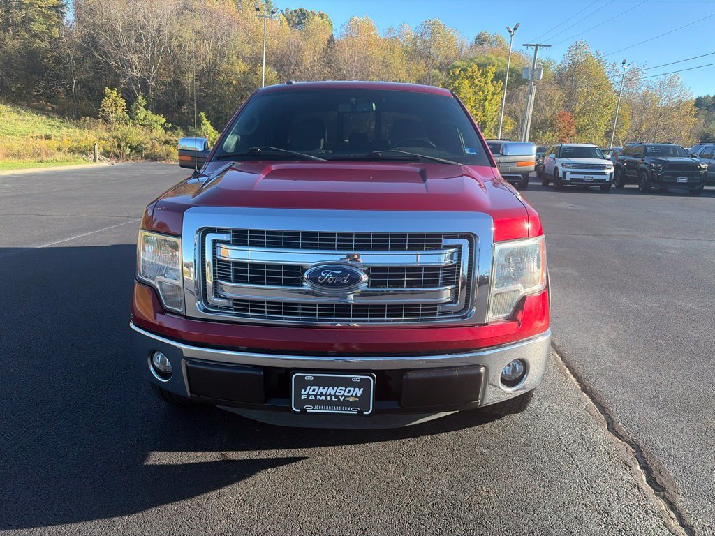 Used 2014 Red Ford XL image 3