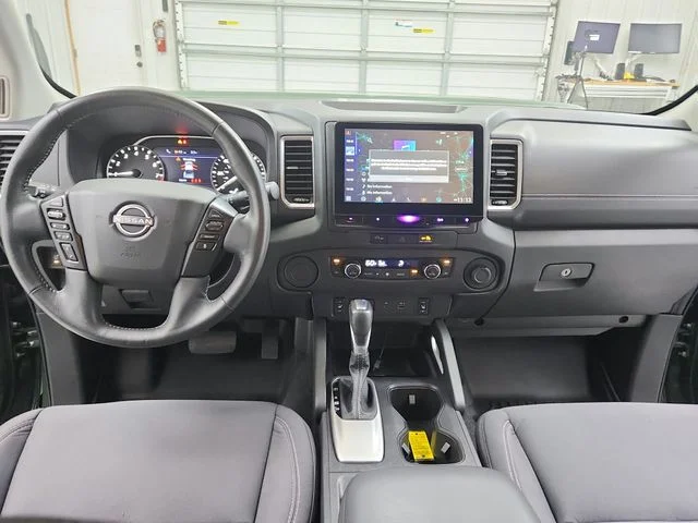 Used 2023 Green Nissan SV image 25