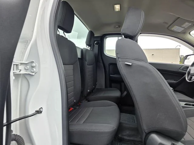 Used 2019 Oxford White Ford XL image 27