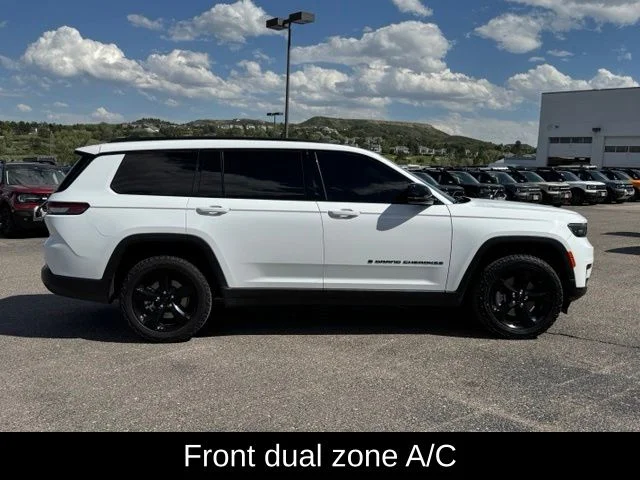 Used 2021 White Jeep Altitude image 6