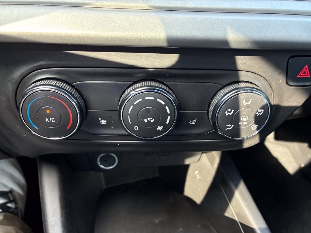 Used 2024 Blue Chevrolet 1RS image 16