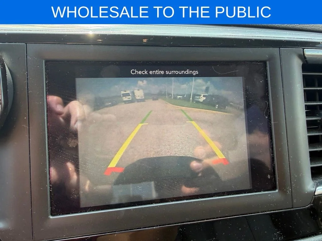 Used 2020 Silver Chrysler Touring L image 13