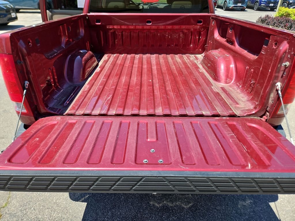 Used 2008 Red GMC SLT image 21