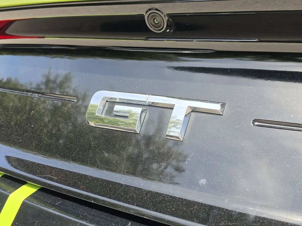 Used 2020  Ford GT Premium image 9