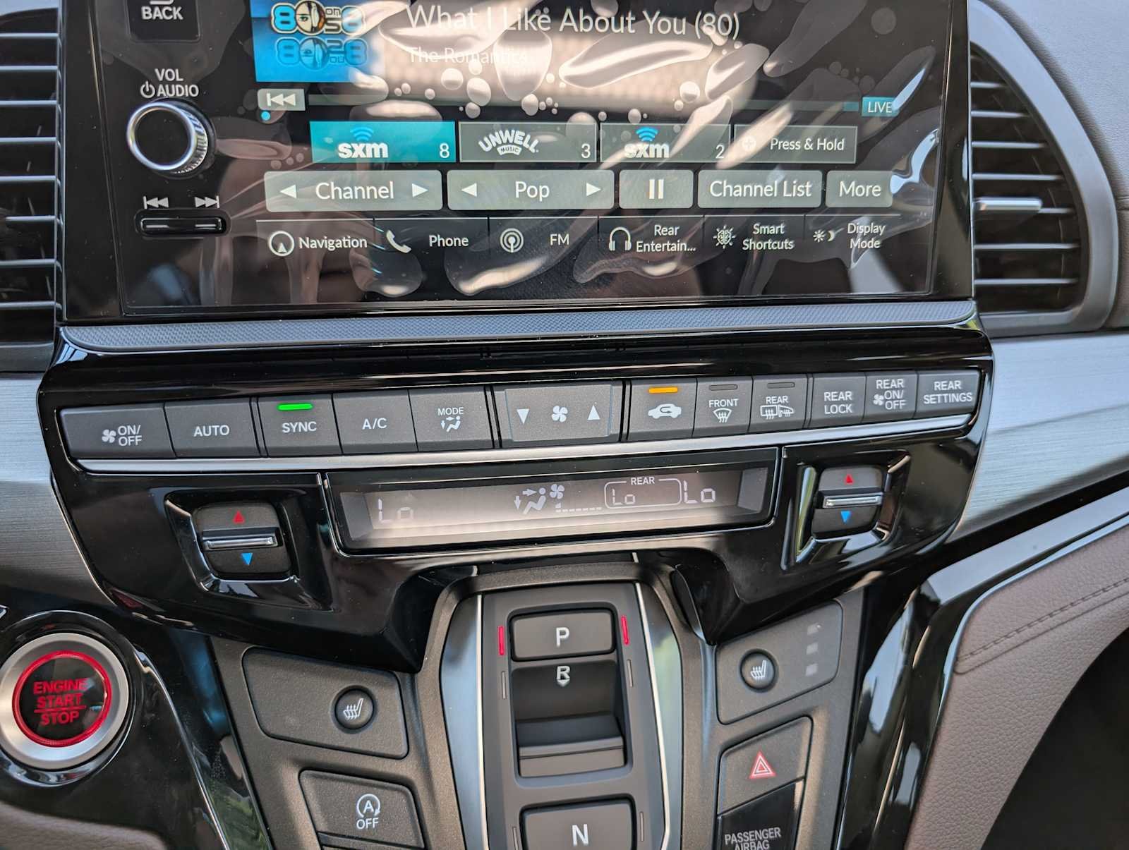 New 2026 Platinum White Pearl Honda Touring image 30