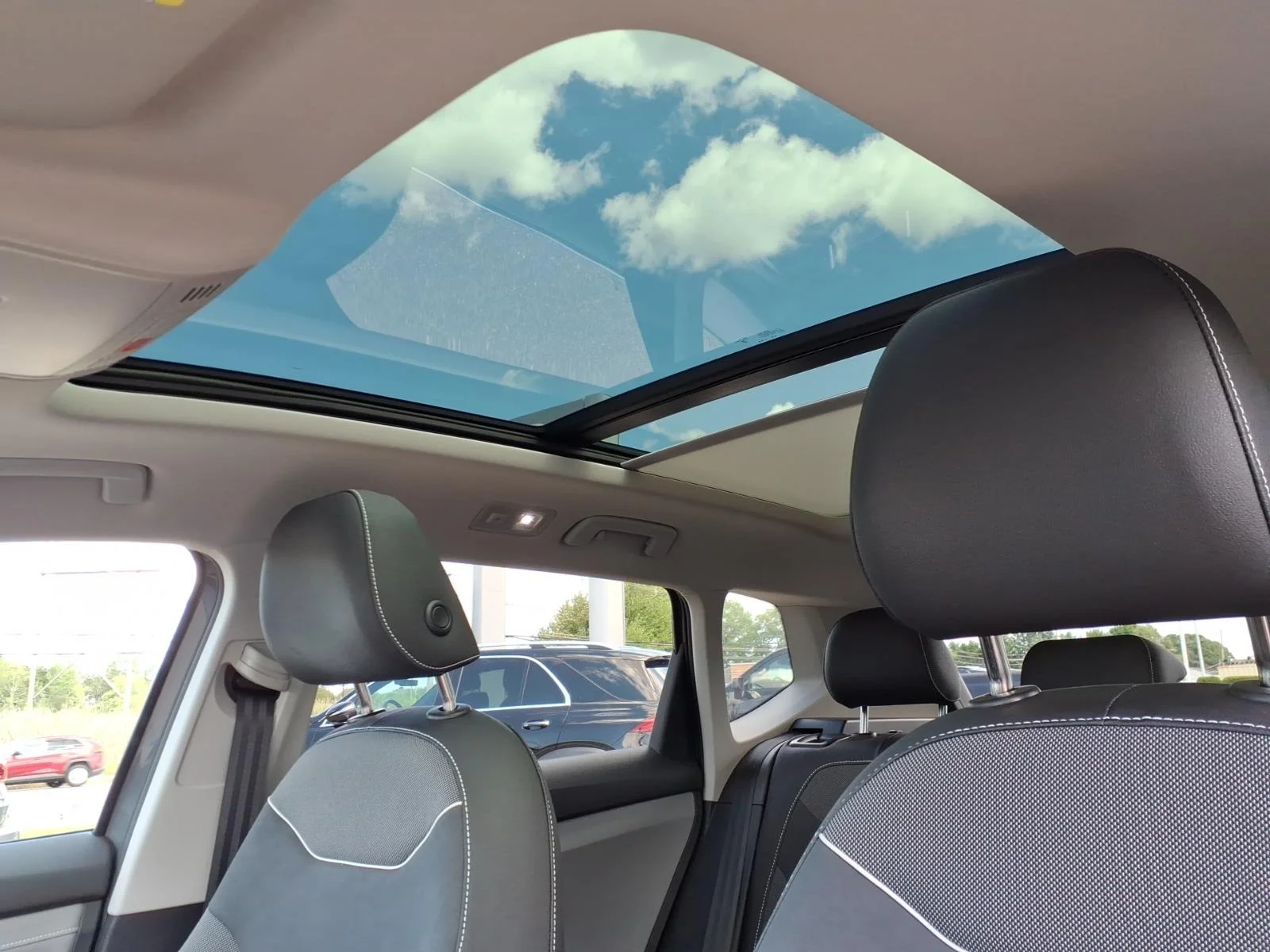 Certified Used 2024 Pure Gray Volkswagen SE image 18